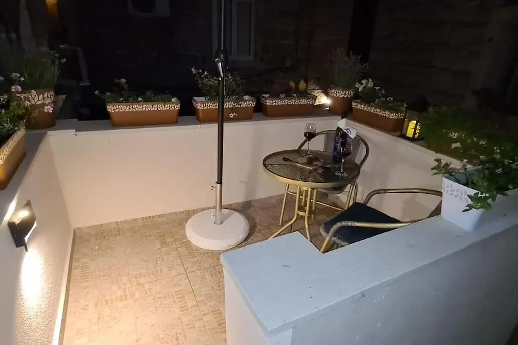 Diva 1,Stylish Old Town Studio Apartment Near Beach 스플리트 크로아티아